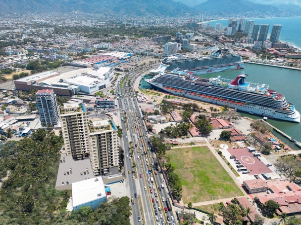 Locales Comerciales en Pre-Venta en la Zona Hotelera
